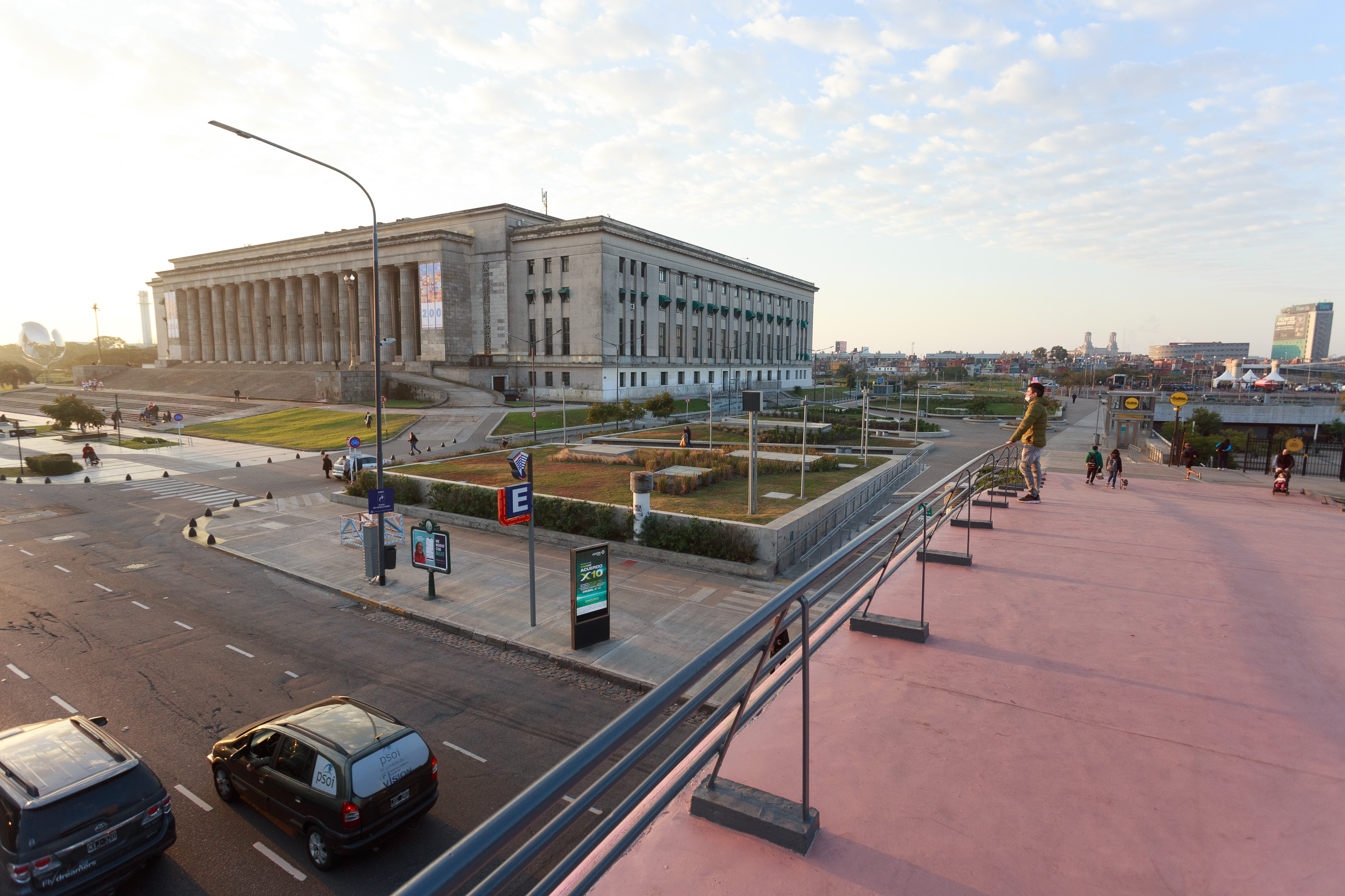 La Ciudad puso en valor el puente que conecta Figueroa Alcorta con la Facultad de Derecho