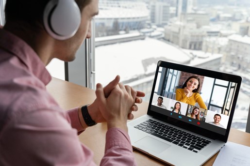 Dialogando BA: “Compromiso con un entorno digital más justo y sin discriminación”
