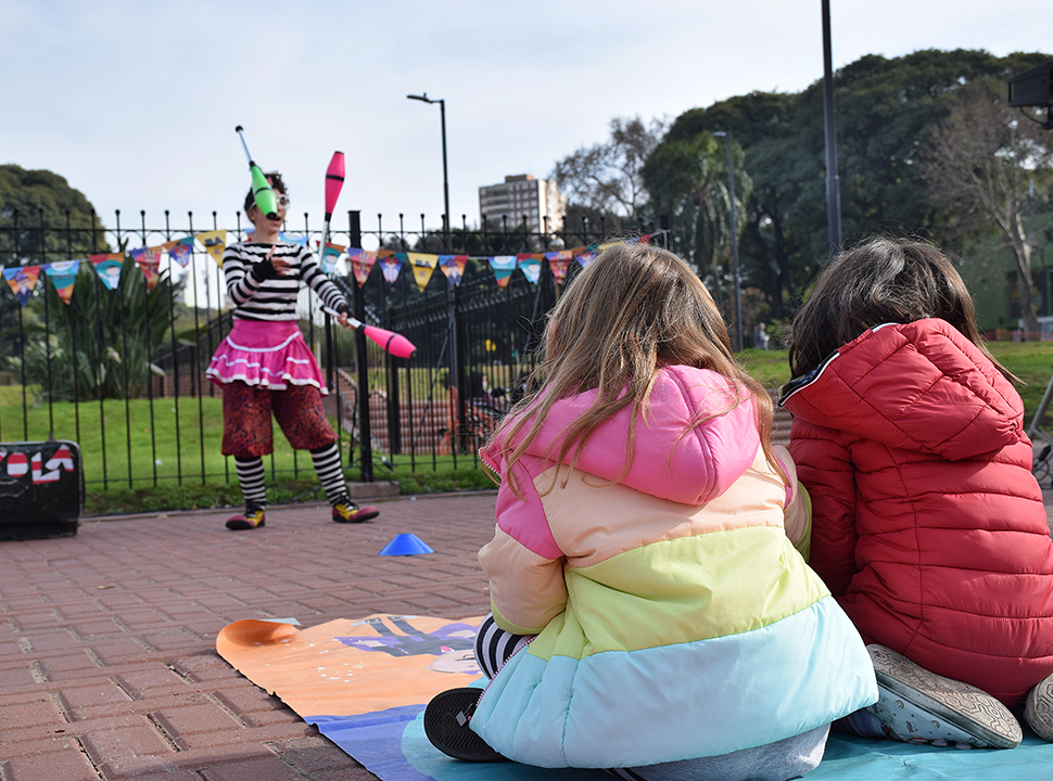Más de 11 mil vecinos disfrutaron de Vamos las plazas de forma cuidada