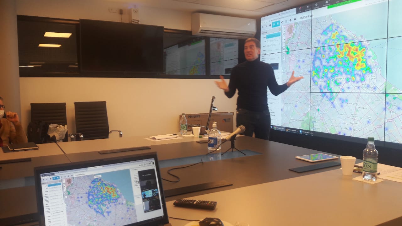 Reunión virtual de vecinos y vecinas con Diego