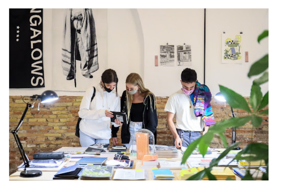 Llega una nueva edición de la Feria de Arte Impreso a la Biblioteca Parque de La Estación 