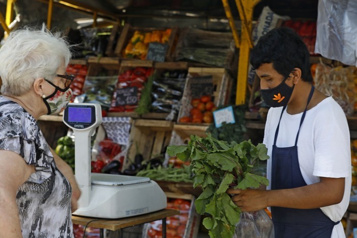 Ferias y mercados abiertos durante el fin de semana