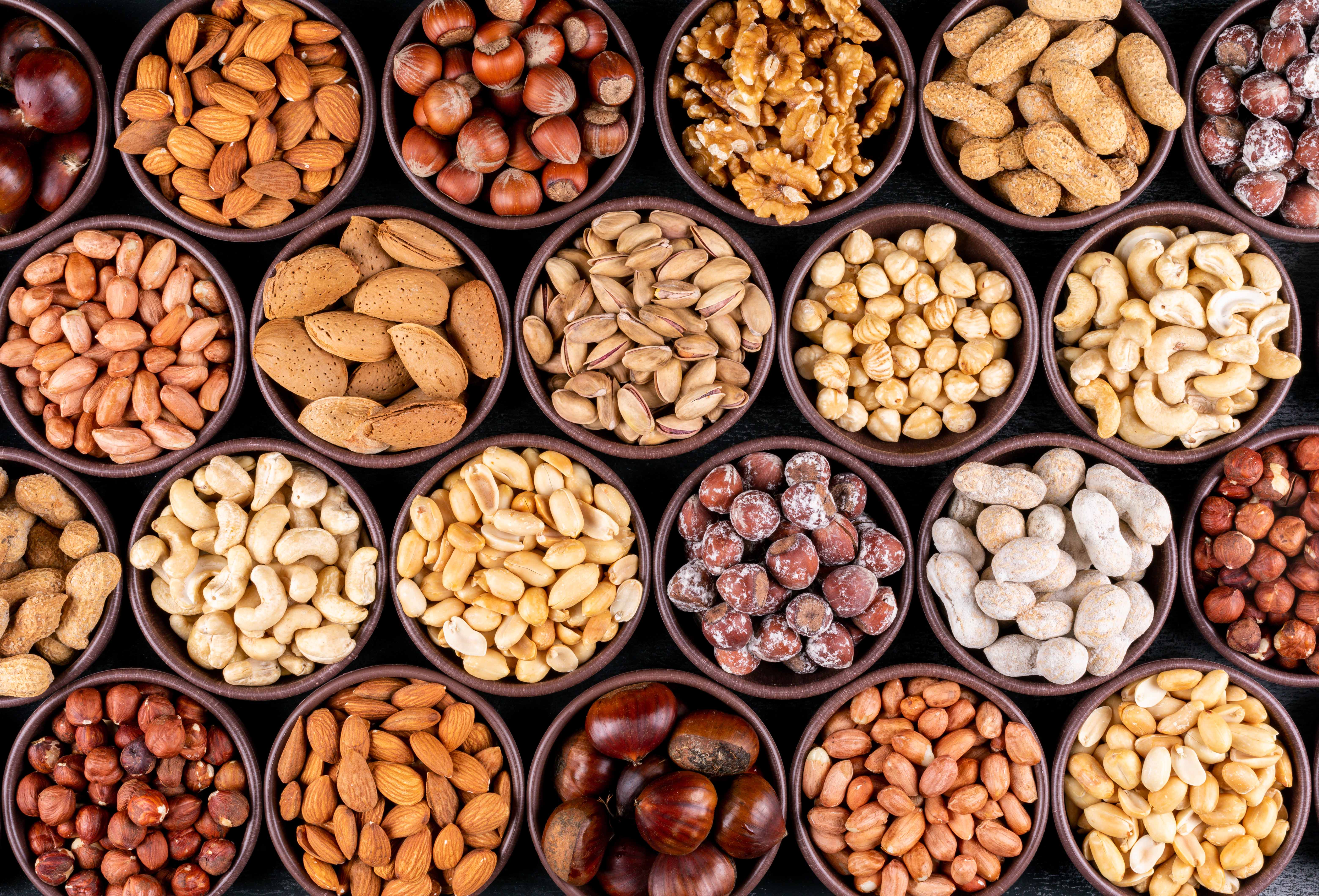 Frutos secos y semillas: alimentos esenciales para una buena salud cardiovascular 