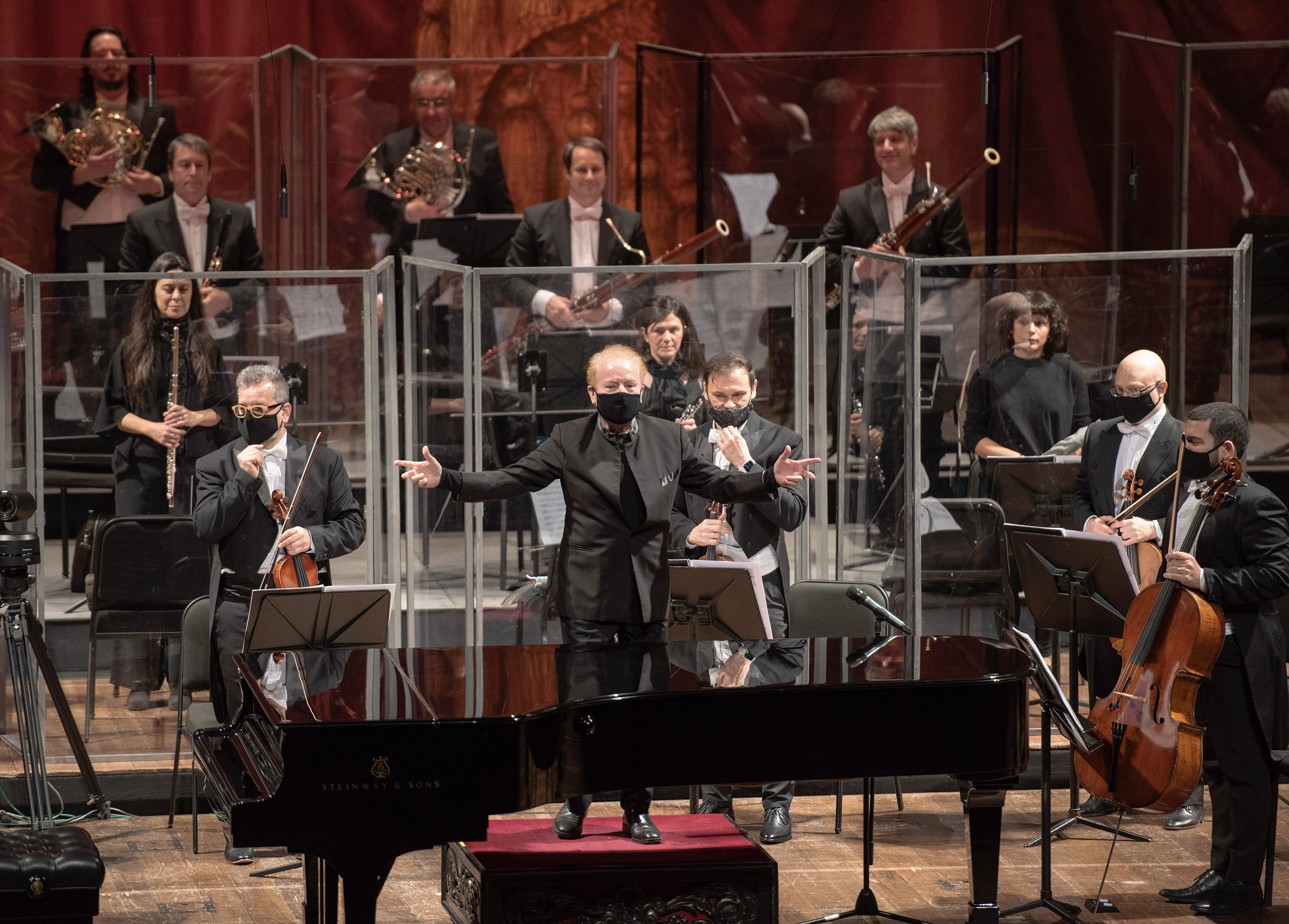 El maestro Enrique Arturo Diemecke dirigirá a la Orquesta Filarmónica de Buenos Aires