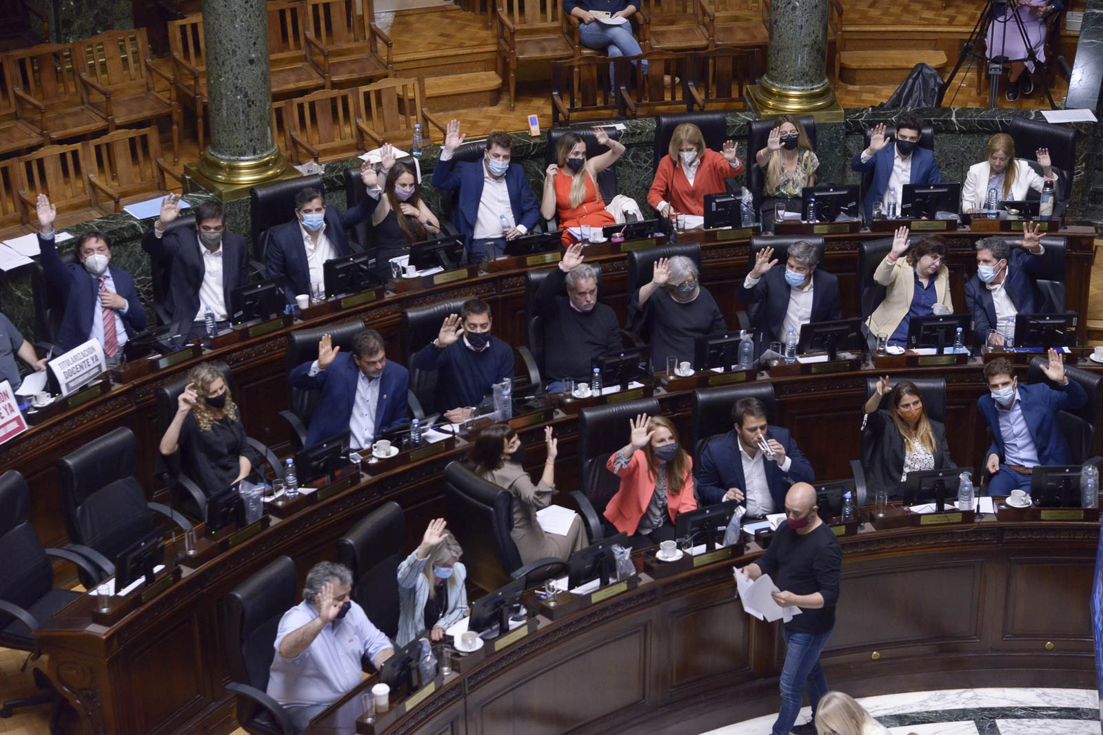 La Legislatura porteña aprobó el nuevo régimen de asignaciones familiares para empleados/as públicos