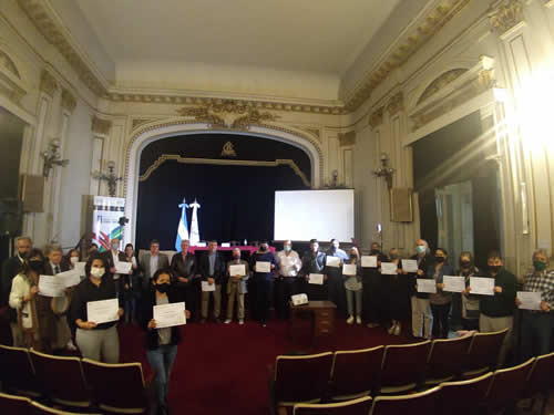 Entrega de diplomas a la XII promoción de Estrategas Urbanos