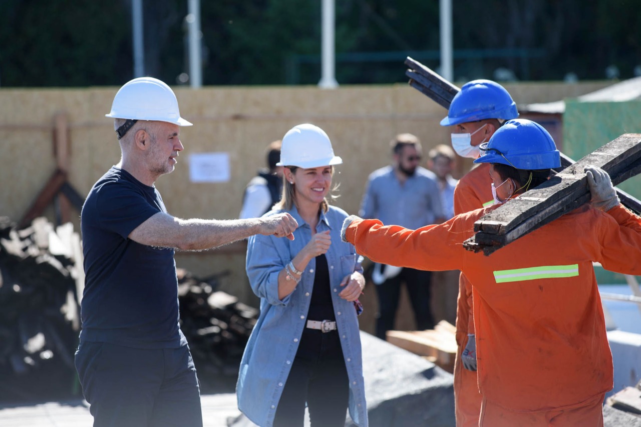 Rodríguez Larreta recorrió la puesta en valor del Puente de la Mujer