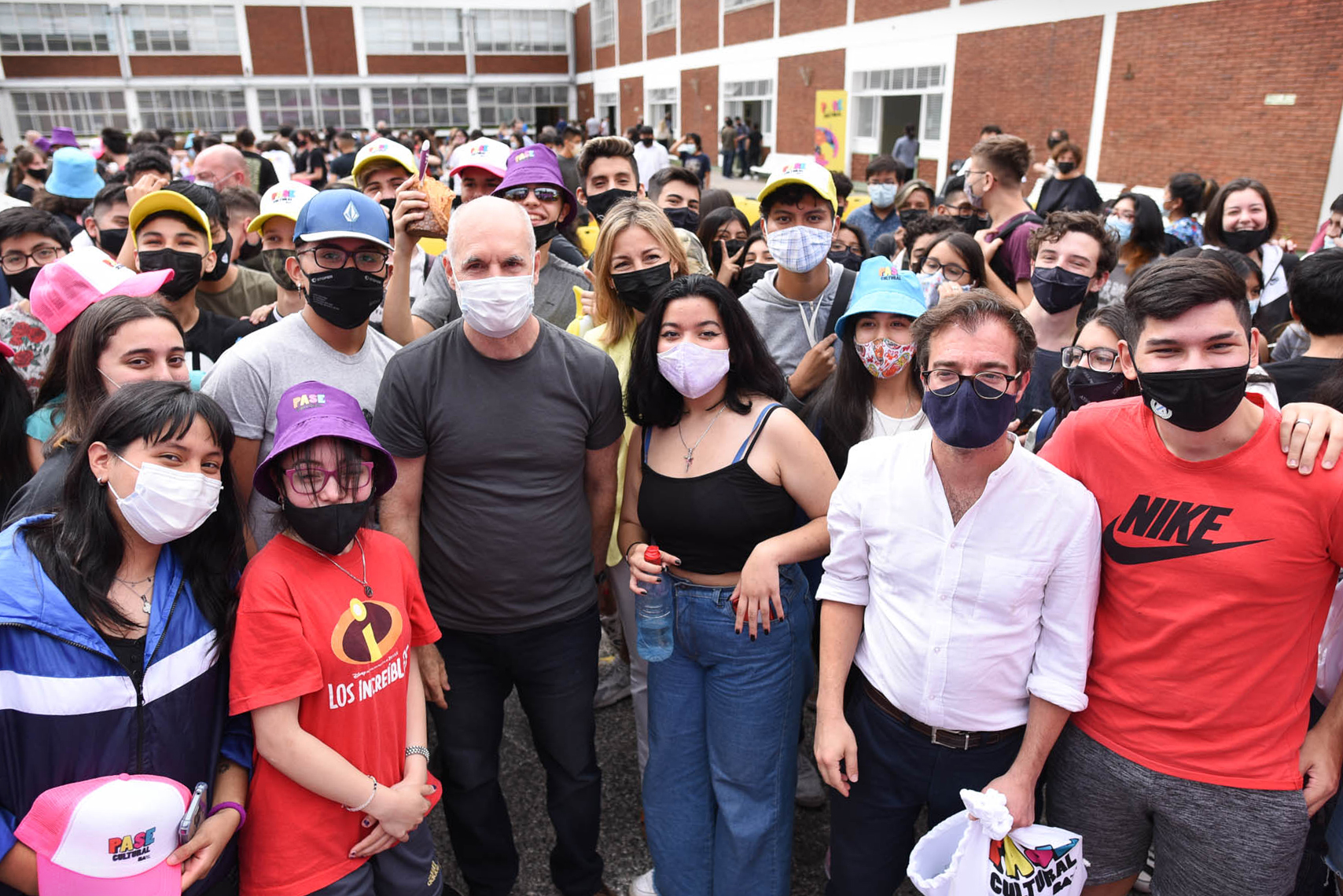 Rodríguez Larreta participó de la entrega del Pase Cultural a 180 chicos