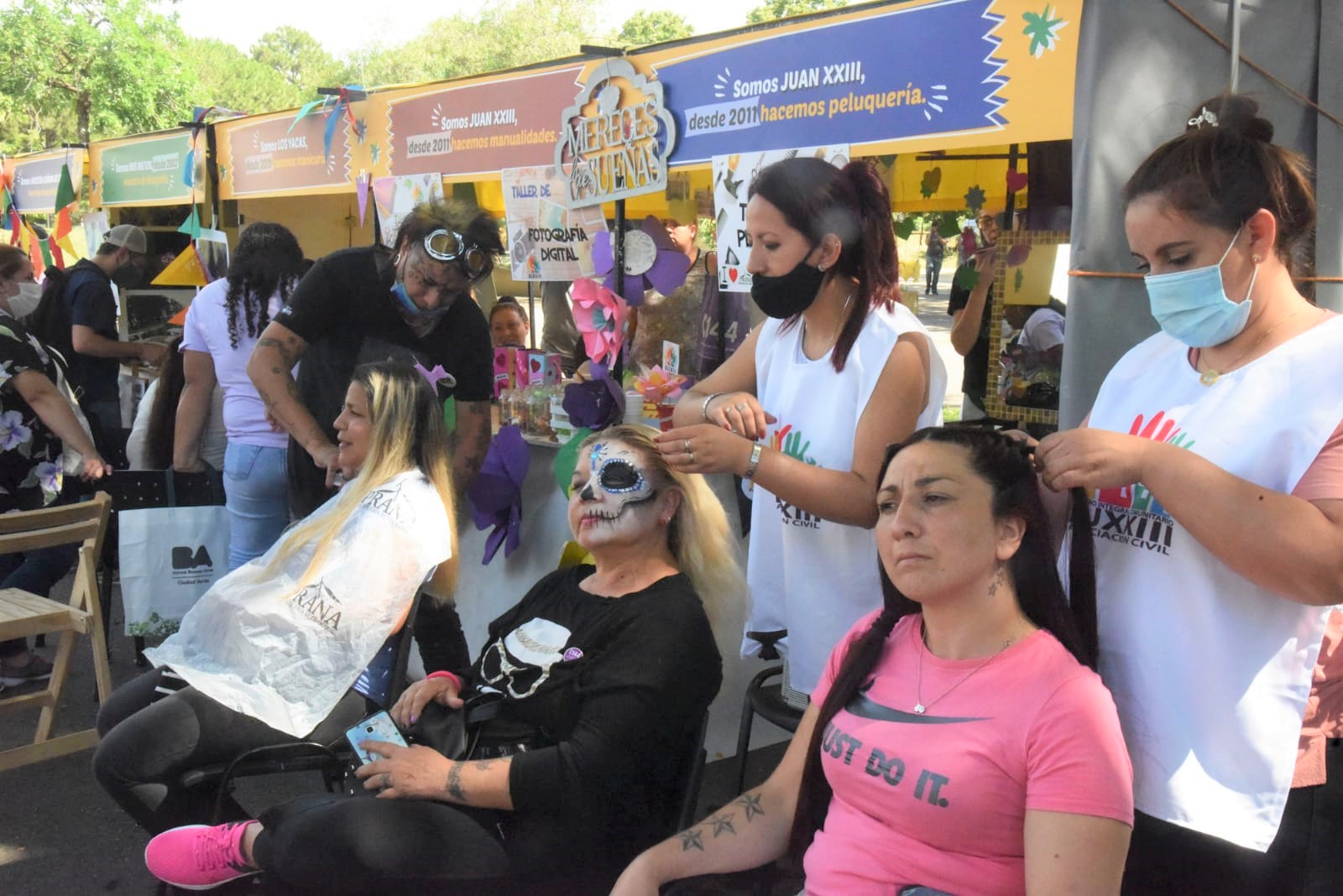 Con una feria de emprendimientos, juegos y shows musicales, la Ciudad celebró el Día de los Grupos Comunitarios