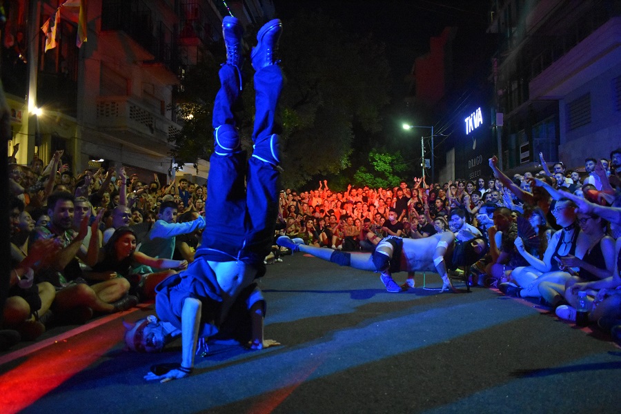 FANTASÌA AQUARRIORS: Ballroom en Parque Centenario