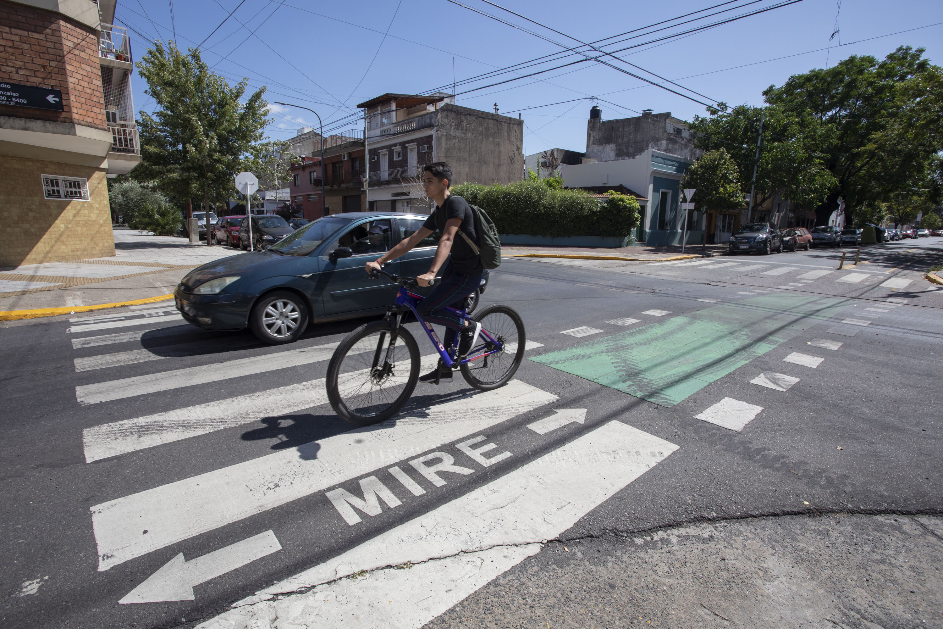 Seguridad vial: se renuevan casi 30 mil metros cuadrados de calles con asfalto sustentable