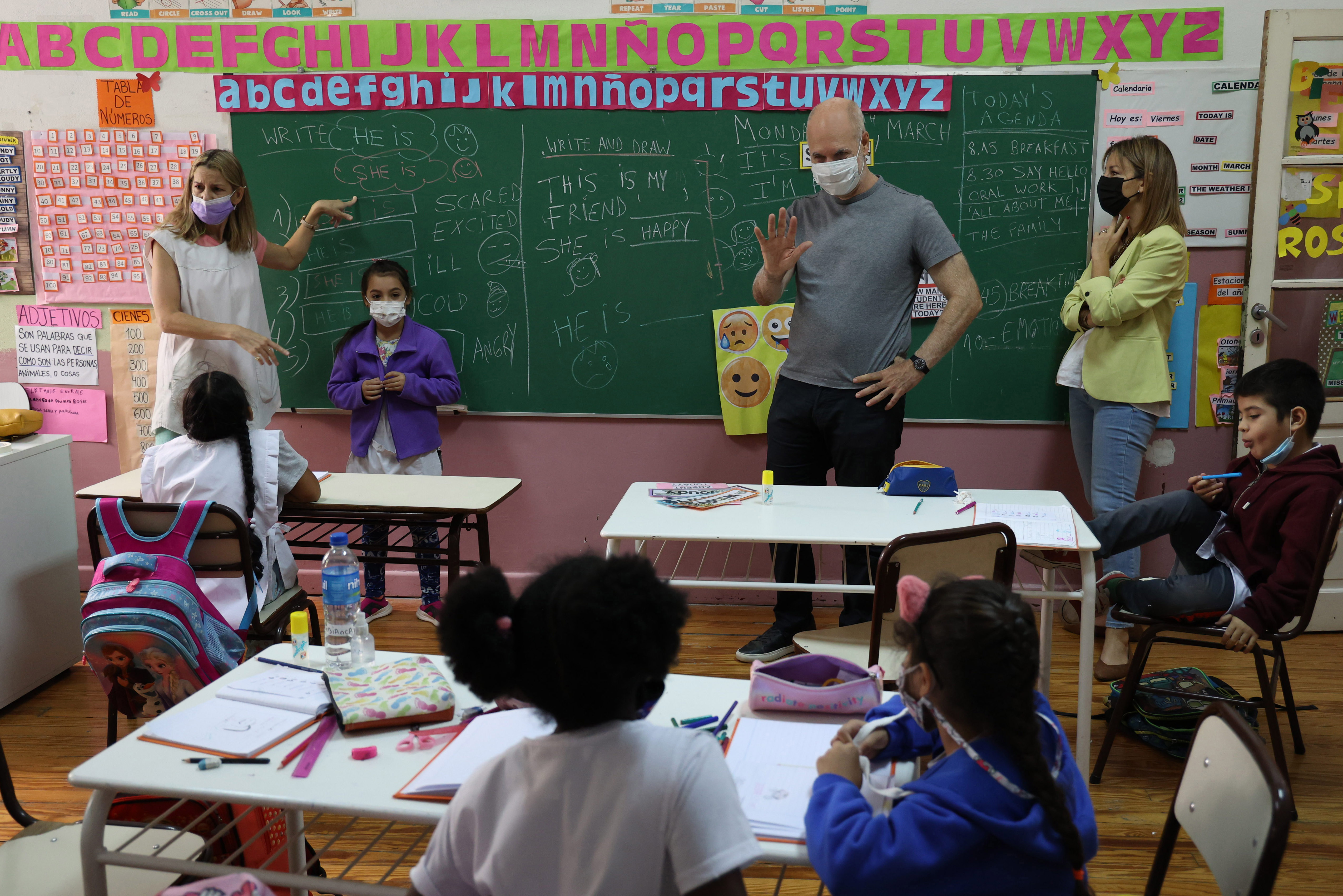 Rodríguez Larreta recorrió una de las primeras escuelas públicas bilingües de la Ciudad