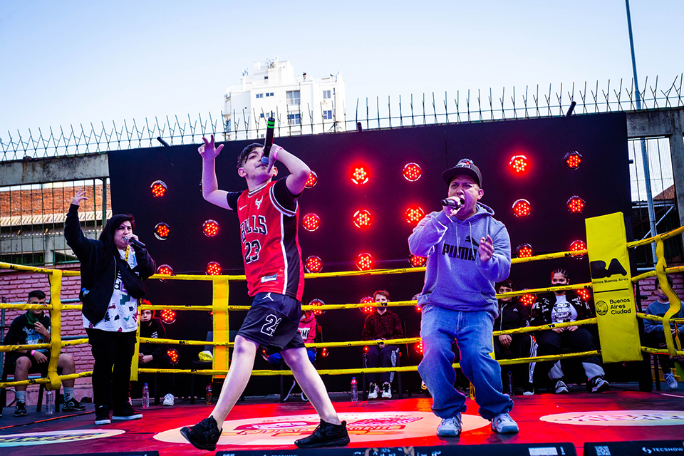 Siguen abiertas las inscripciones para Micrófono Abierto