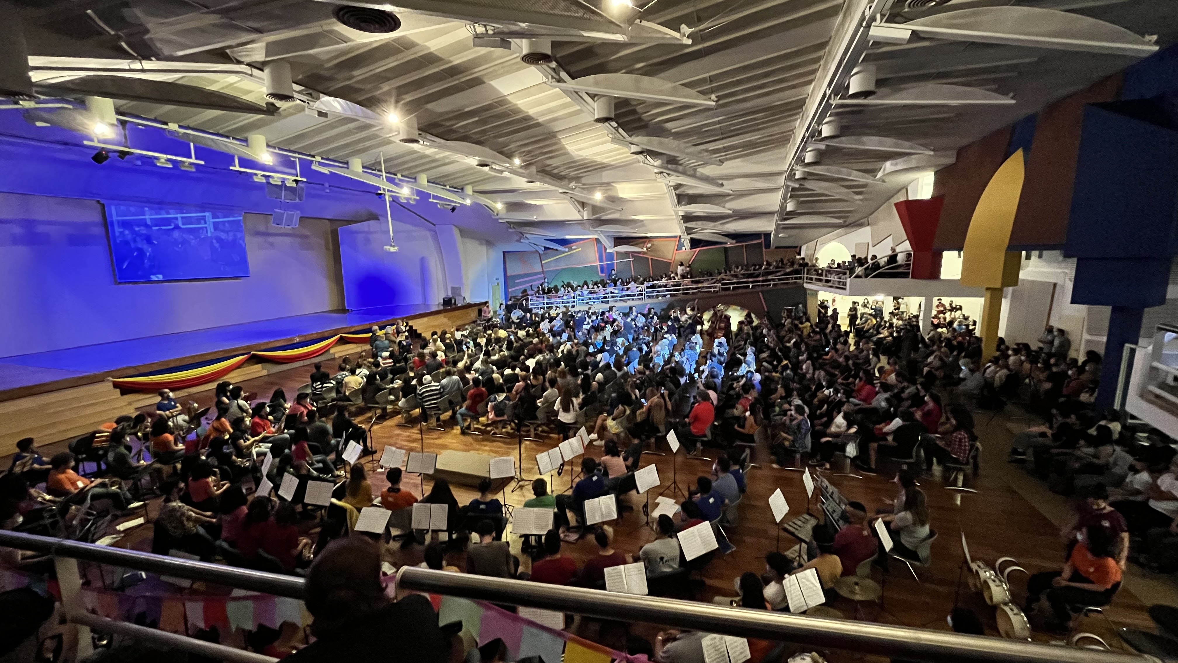 Asi vivimos la sexta edición de La Noche de los Templos