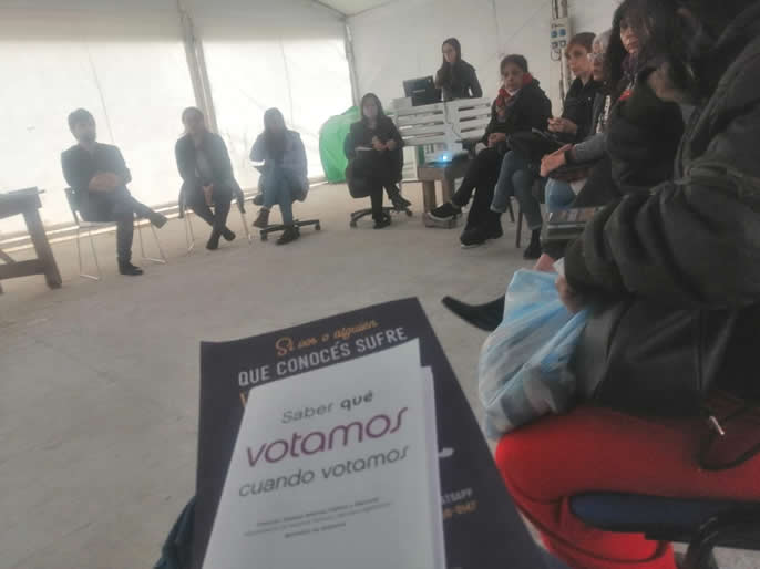 Jornada informativa para mujeres migrantes