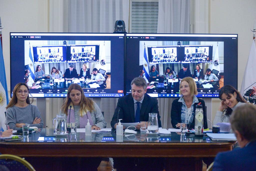 Presentamos a la Legislatura Porteña el Informe Anual sobre las acciones realizadas en la Cuenca Matanza Riachuelo