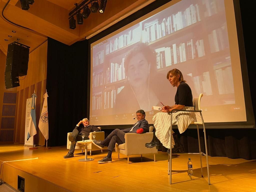 Más de 500 alumnos participaron en la Clase Magistral El desafío de gobernar en el escenario de complejidad