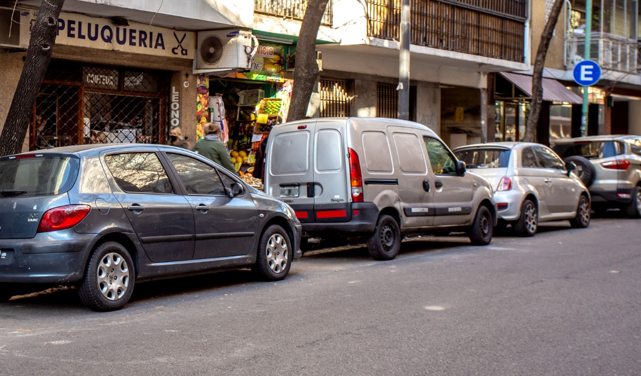 Residentes de la zona tarifada ahora podrán dejar su vehículo gratis