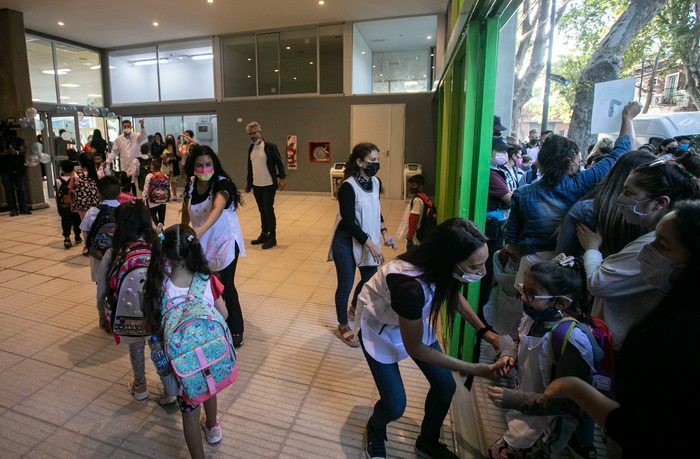 Los resultados de las pruebas que miden lengua y matemáticas en la Ciudad