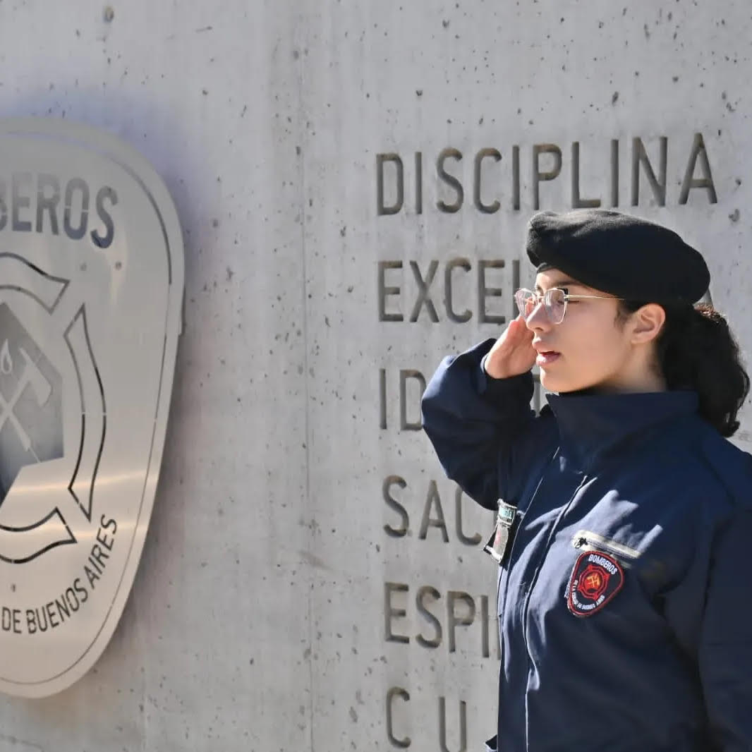 Se conmemoró el Día del Bombero de la Ciudad Caído en Cumplimiento del Deber