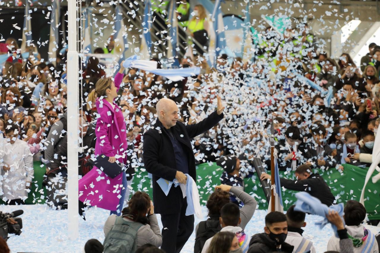 Rodríguez Larreta participó de la Promesa a la Bandera con más de 6.000 alumnos