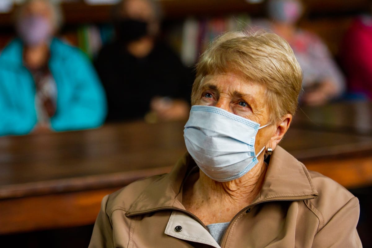 Residencias Geriátricas: protocolo de visitas y salidas en la Ciudad