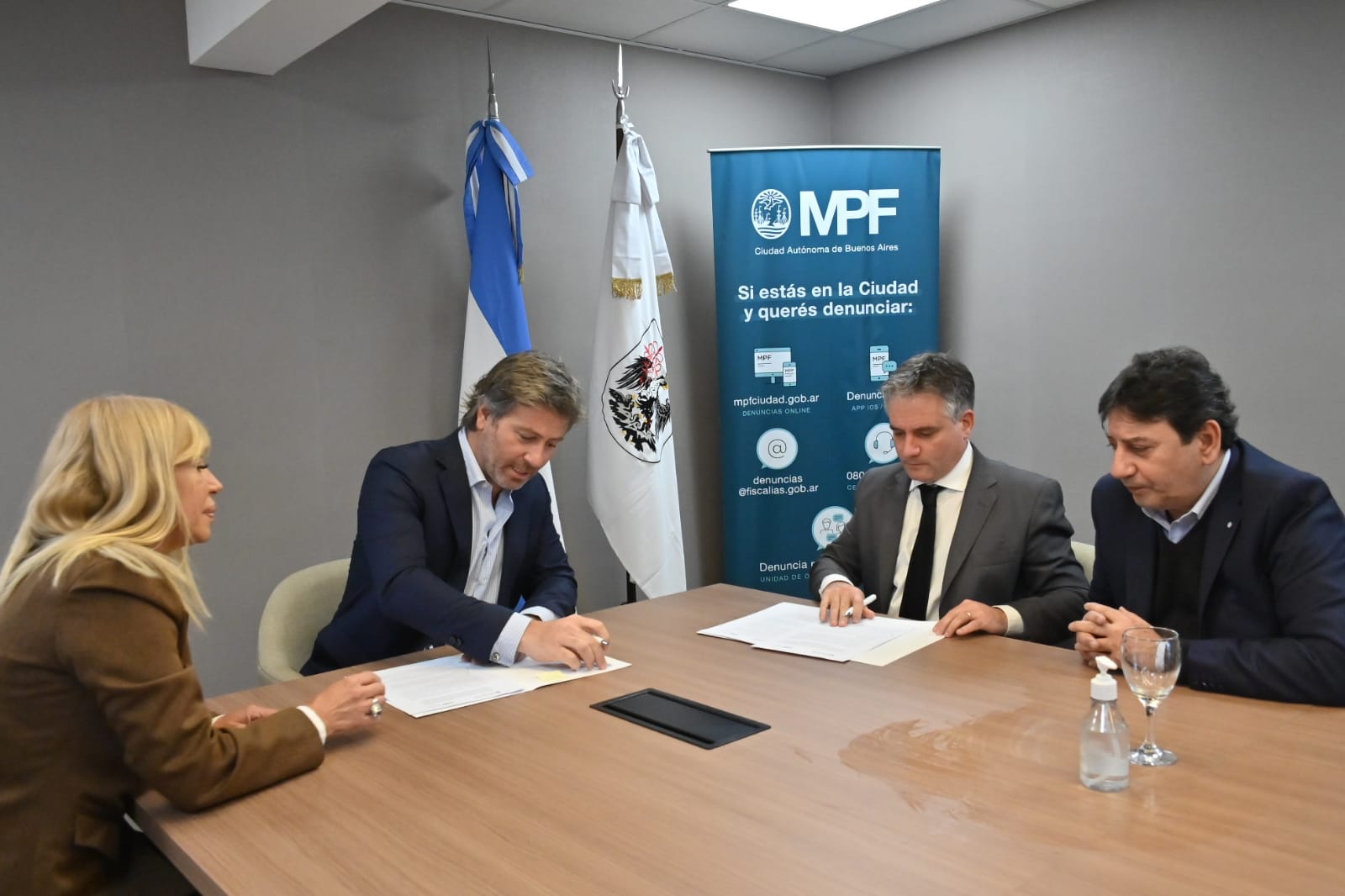Convenios entre Ministerio de Justicia y Seguridad y el MPF: Código QR para denuncias y registro de antecedentes de infractores