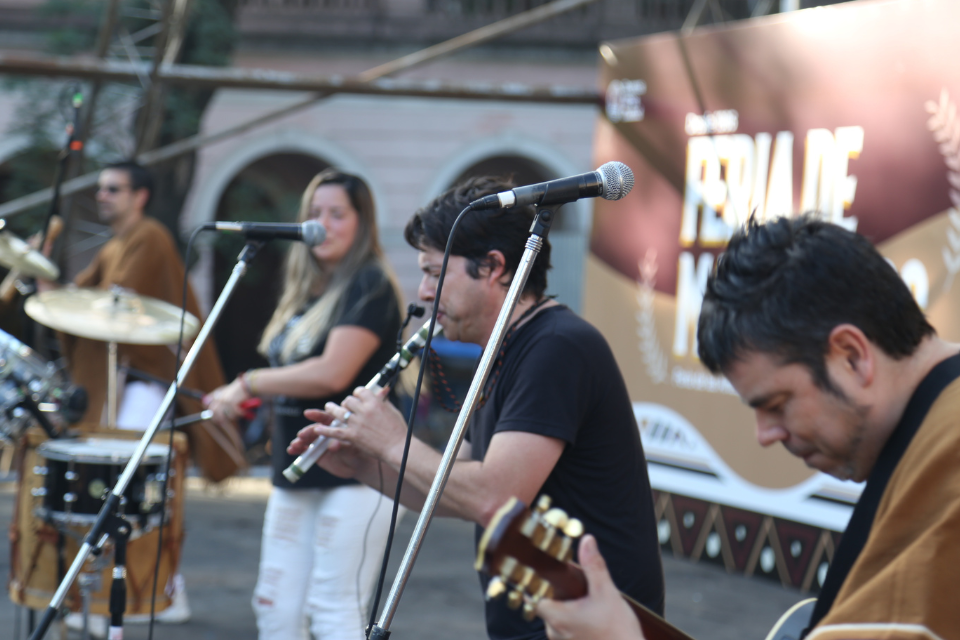 Comienza una nueva convocatoria para que artistas del folklore se presenten en la Feria de Mataderos 