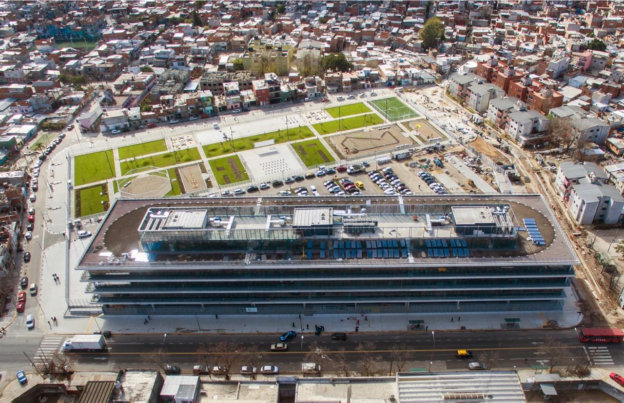 Del Elefante Blanco al Ministerio de Desarrollo Humano y Hábitat, a tres años de su inauguración