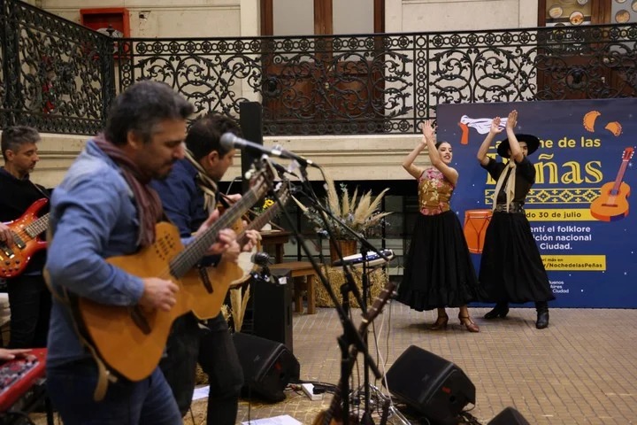 Llega la primera edición de La Noche de las Peñas a la Ciudad