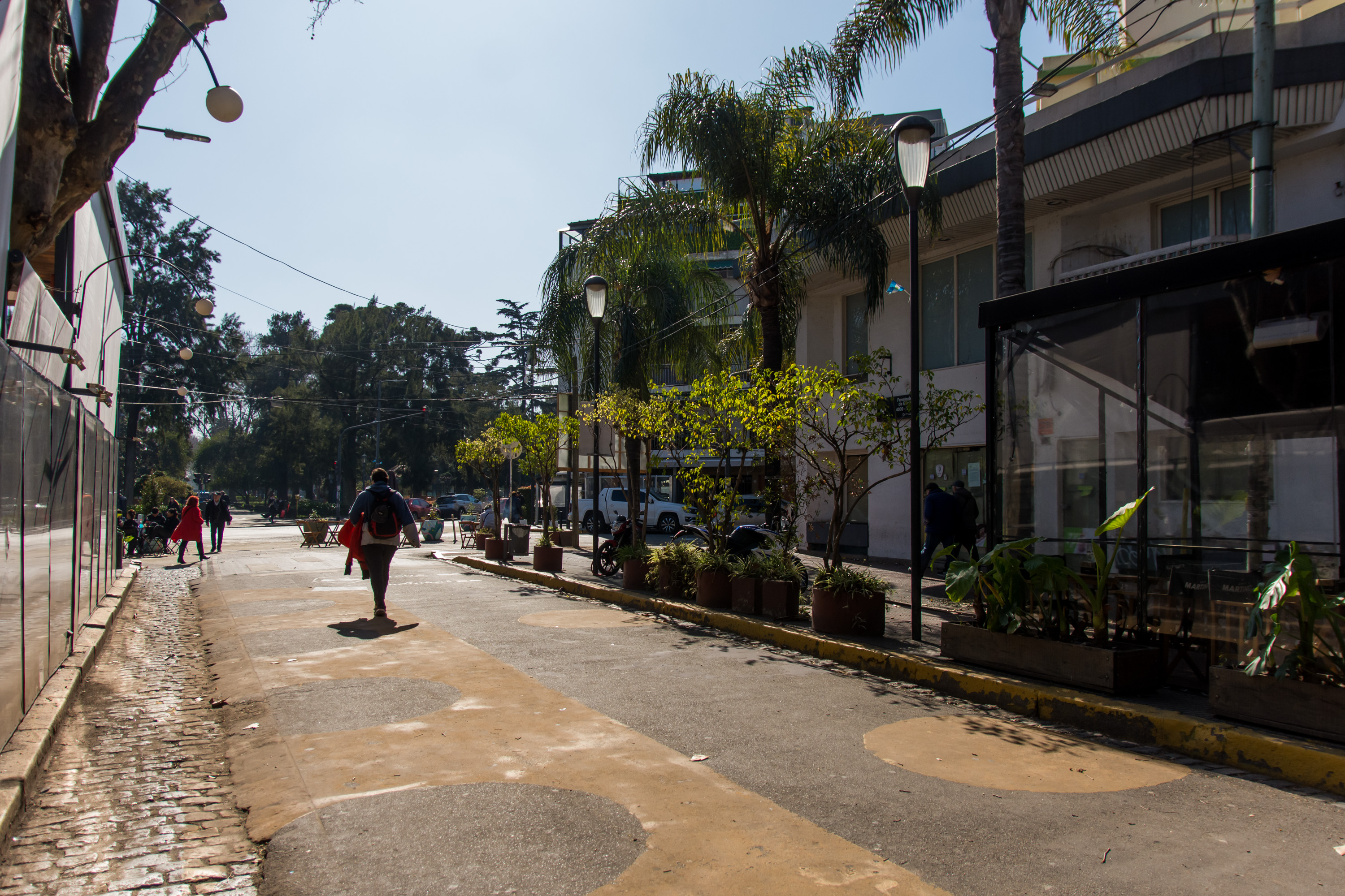 Comenzaron los trabajos para transformar la calle Fernández de Enciso, en un lugar más verde, sustentable y seguro