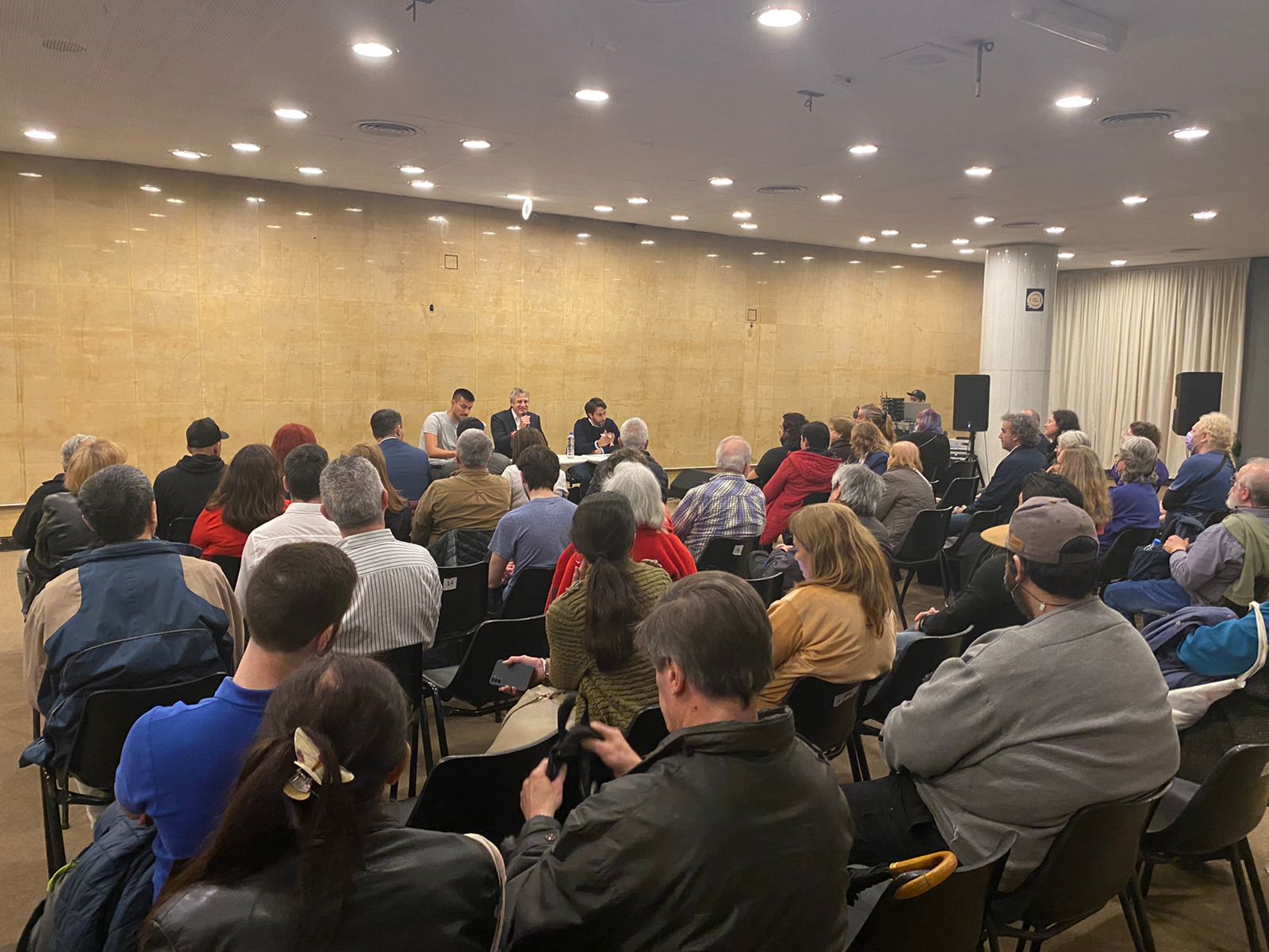 Reunión de vecinos y vecinas de San Nicolás