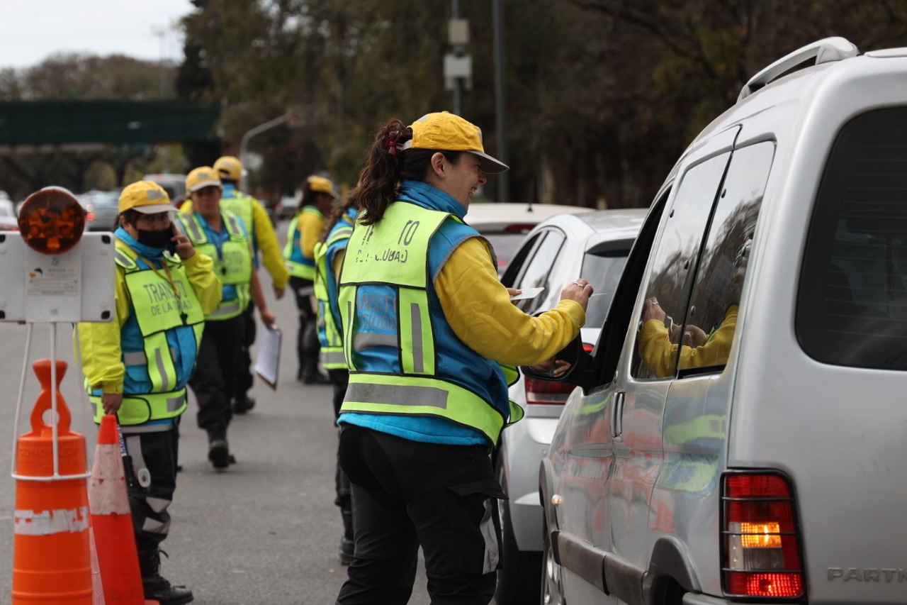 Día de la Primavera: la Ciudad extiende el operativo de prevención durante toda la noche con controles de alcoholemia