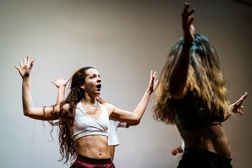 ¡Estos son los artistas seleccionados para las Residencias Internacionales del Festival Buenos Aires Danza Contemporánea 2022!
