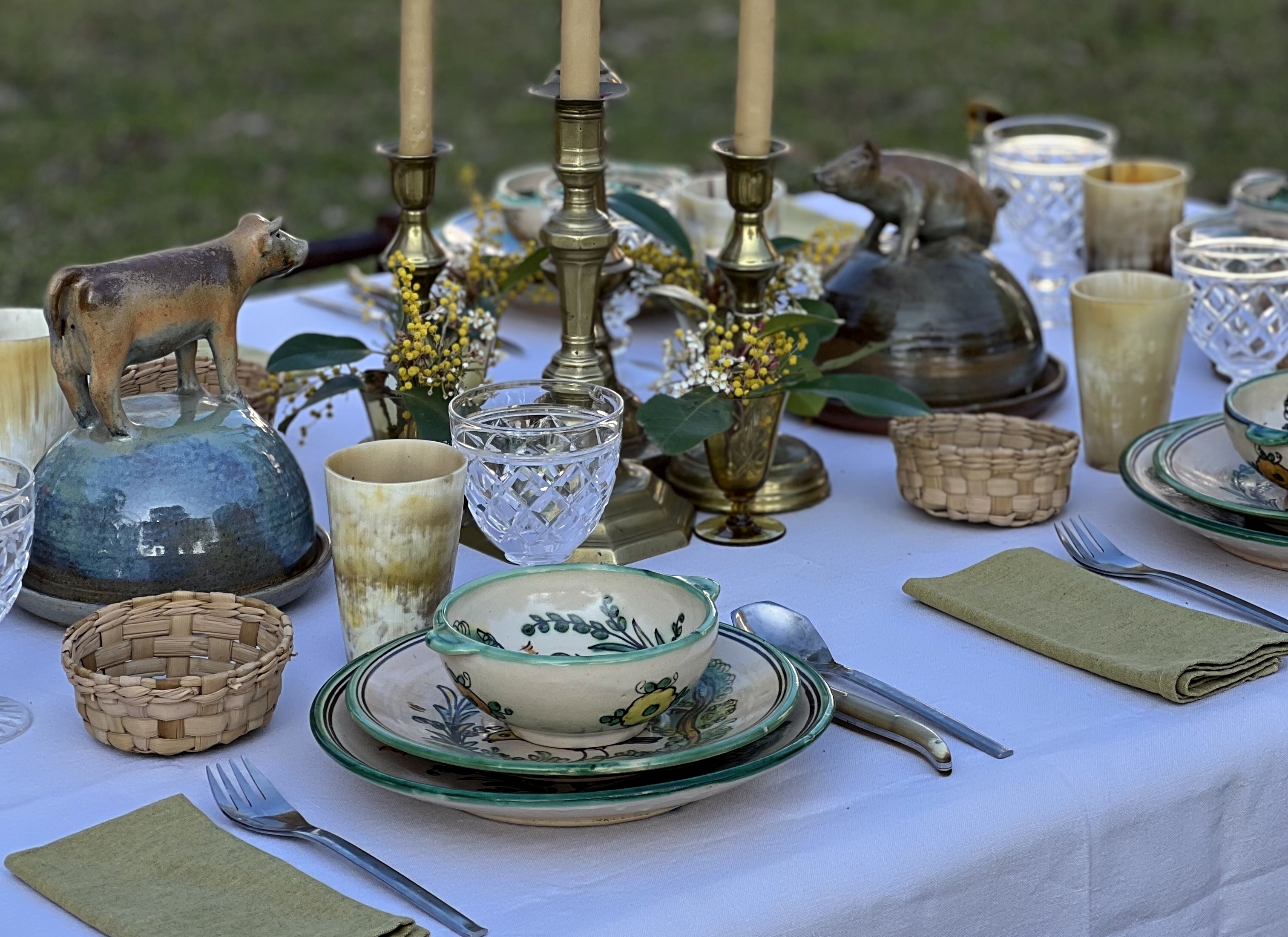 Anécdotas y curiosidades del arte de la mesa en España | Jueves 20 de octubre  17 h.