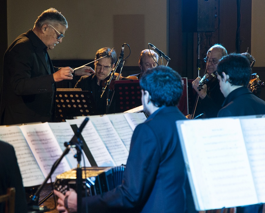 Última presentación del año en el Centro Asturiano 