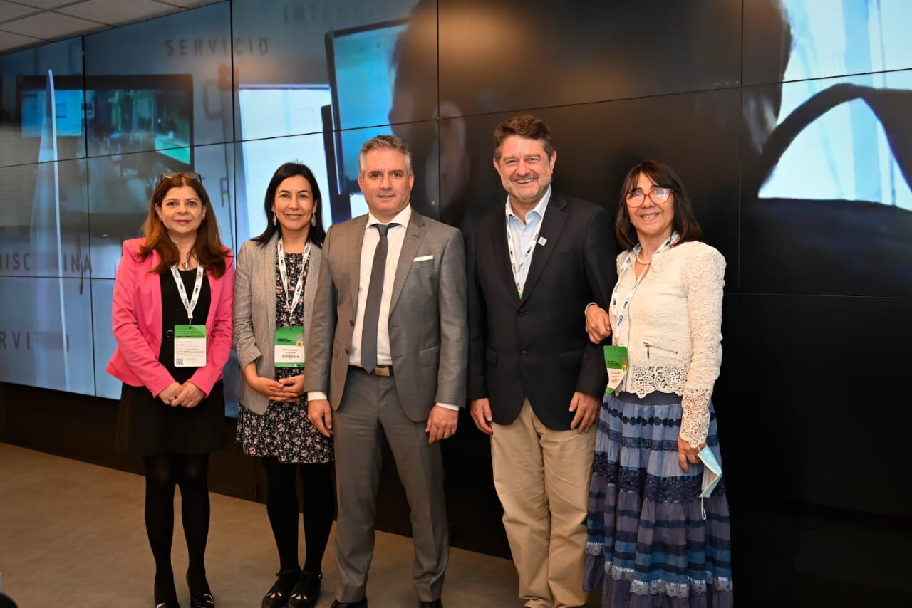 Visita al CMU de funcionarios de Brasil y Chile