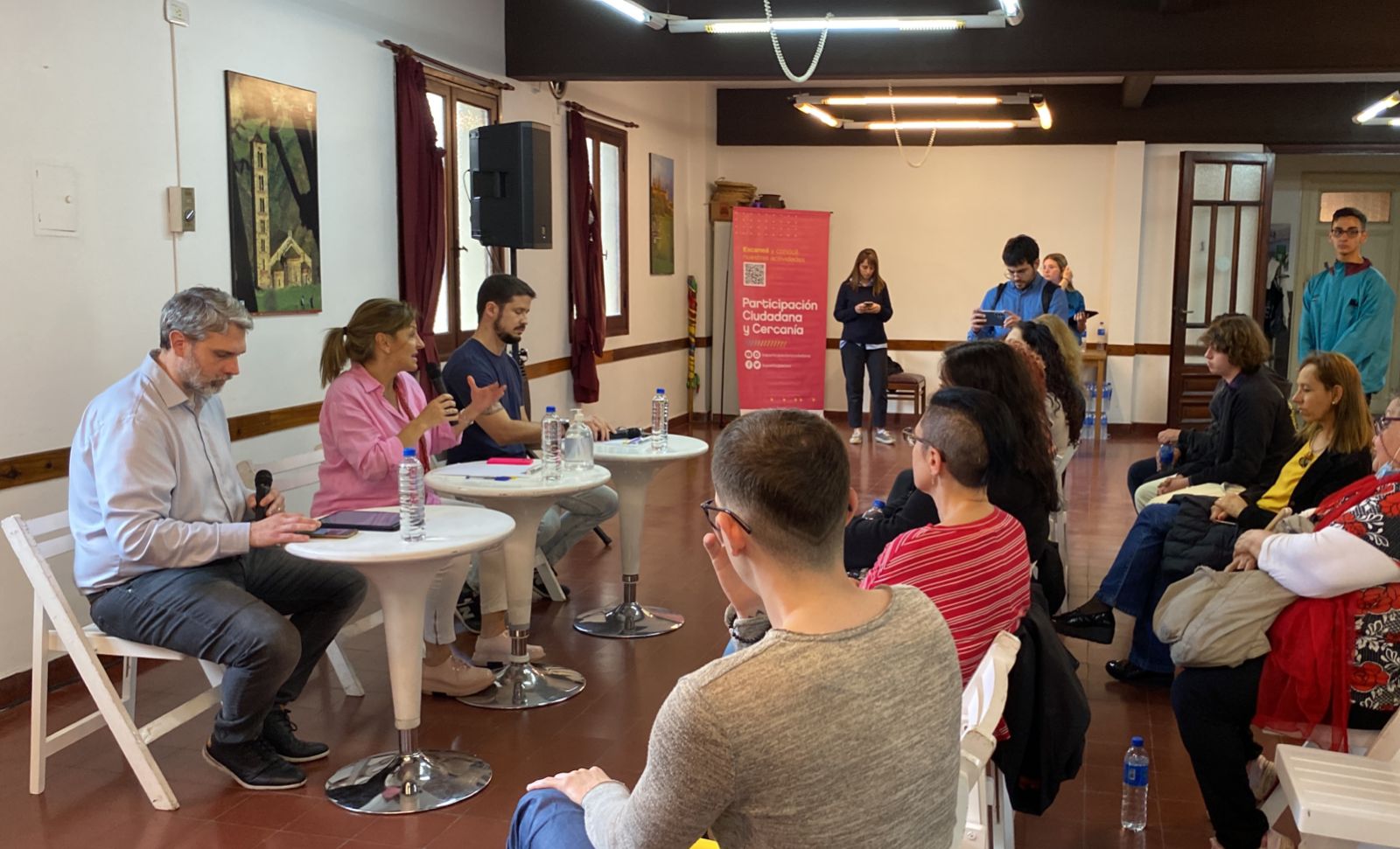 Reunión de vecinos y vecinas de Almagro con Soledad Acuña