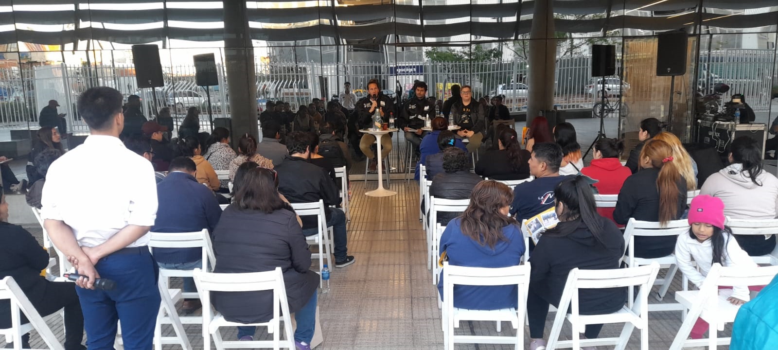 Reunión de vecinos y vecinas de Barrio 31