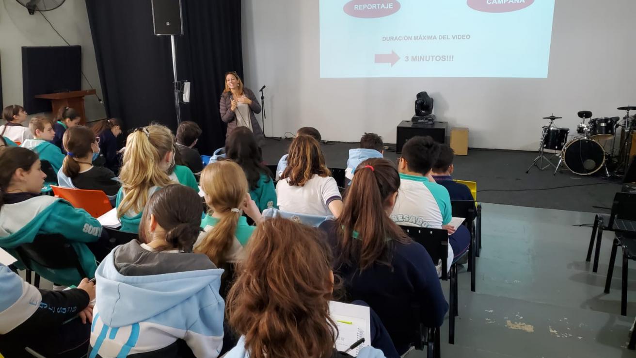 Jóvenes por el ambiente