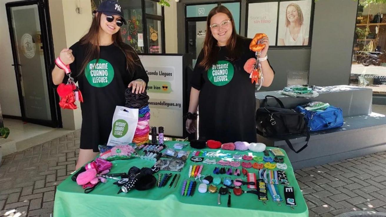 Victoria y Milagros Pereira Chiesa, creadoras de "Avisame cuando llegues"