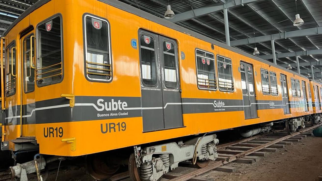 Nueva subasta de 14 vagones de subte en desuso