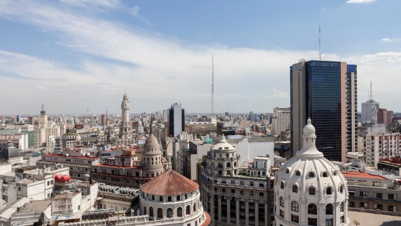 Vista de las cupulas de buenos aires 