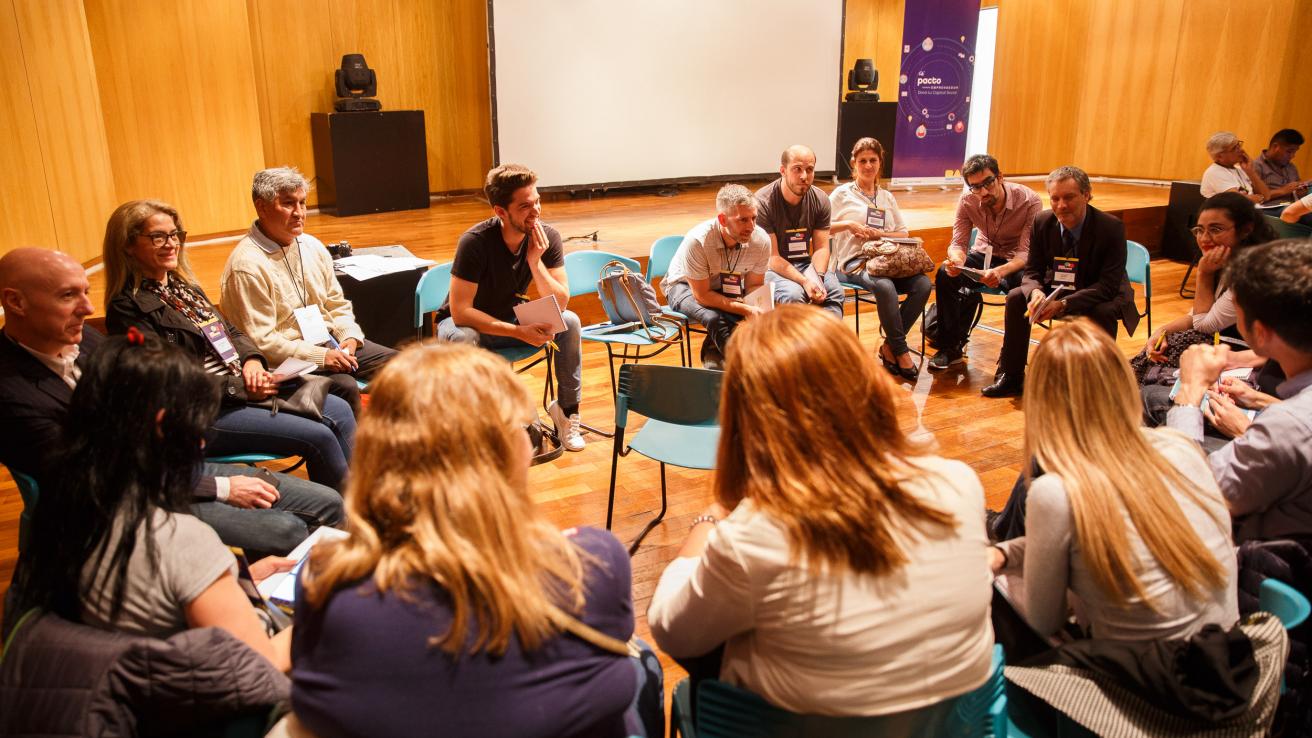 Participantes de ediciones anteriores de Pacto Emprendedor