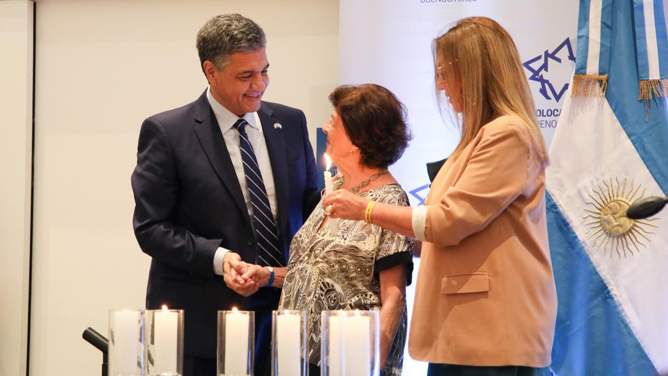 El jefe de Gobierno, Jorge Macri, en la ceremonia por el Día internacional de conmemoración en memoria de las víctimas del Holocausto