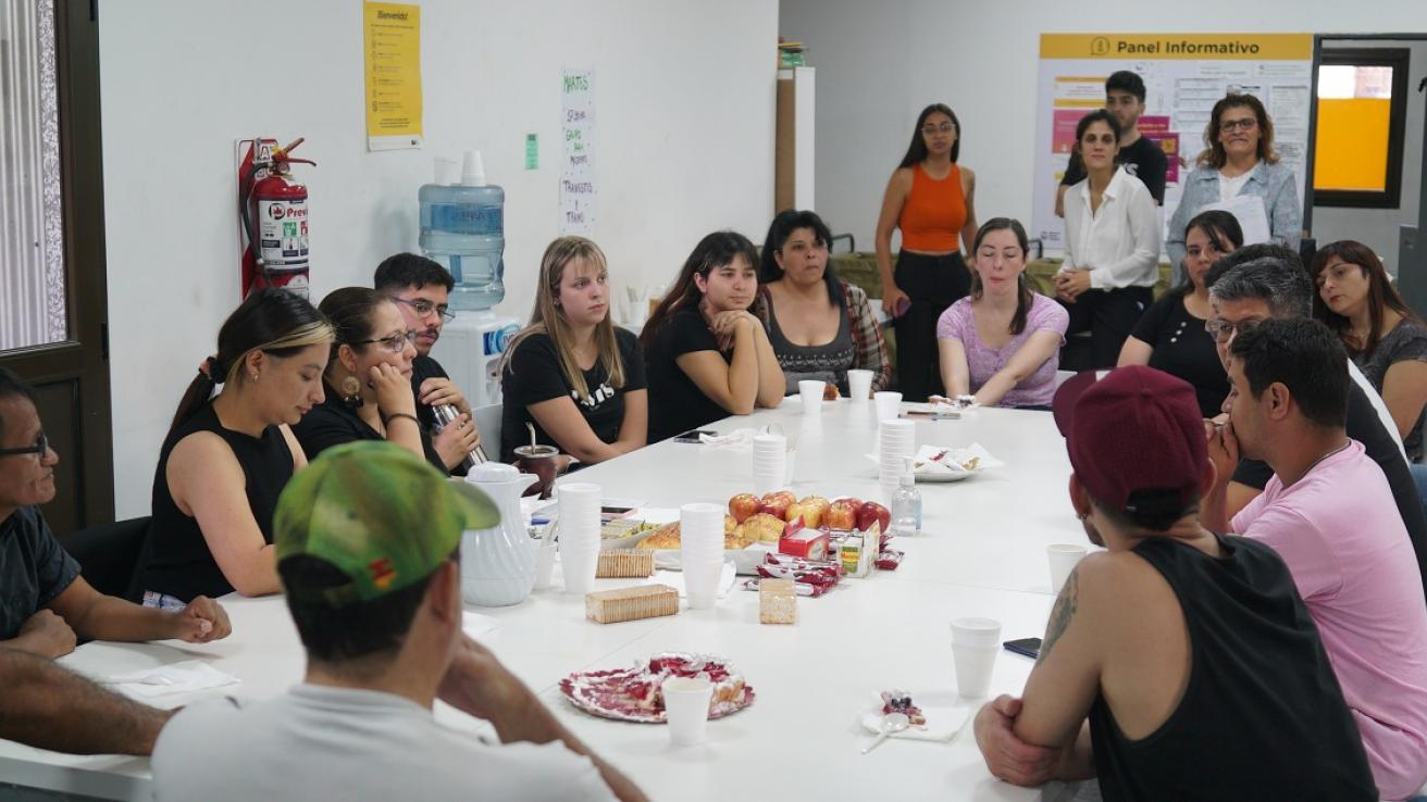 Acompañamiento a personas beneficiarias