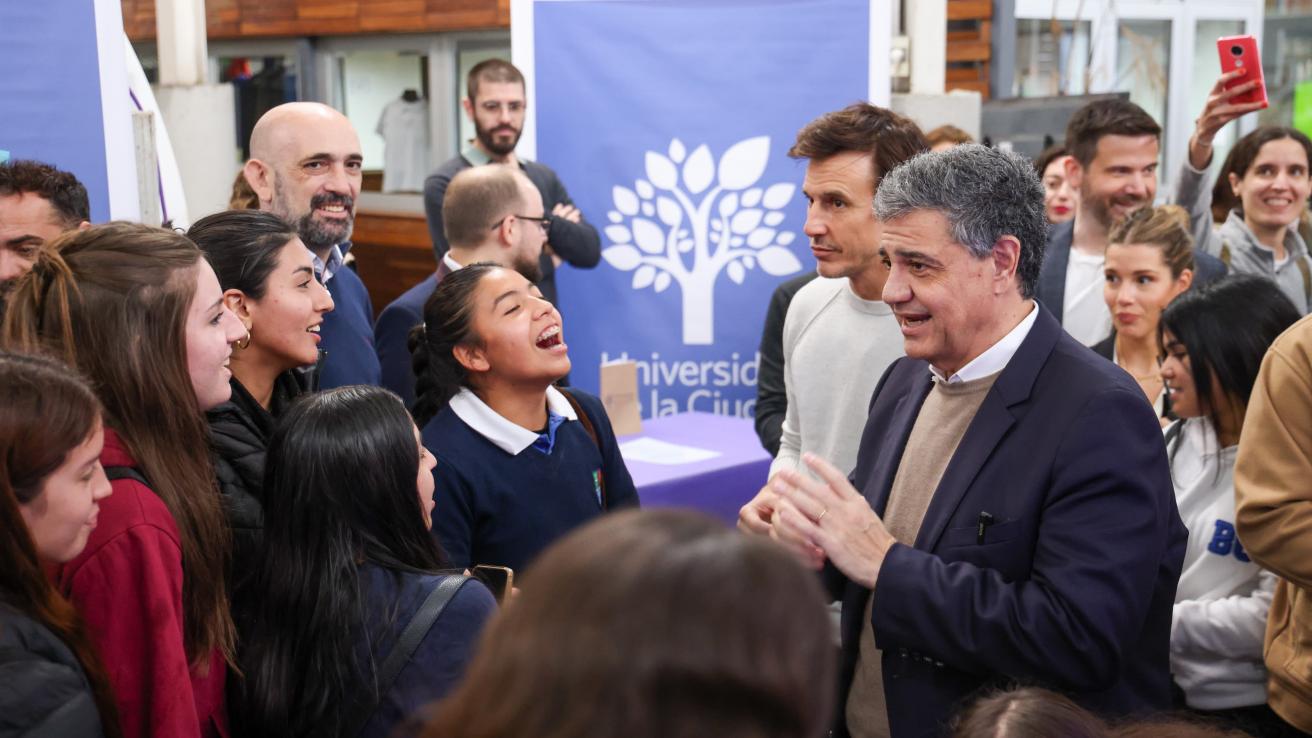 Durante dos jornadas, una feria de tecnología e innovación capacita a emprendedores de la Ciudad