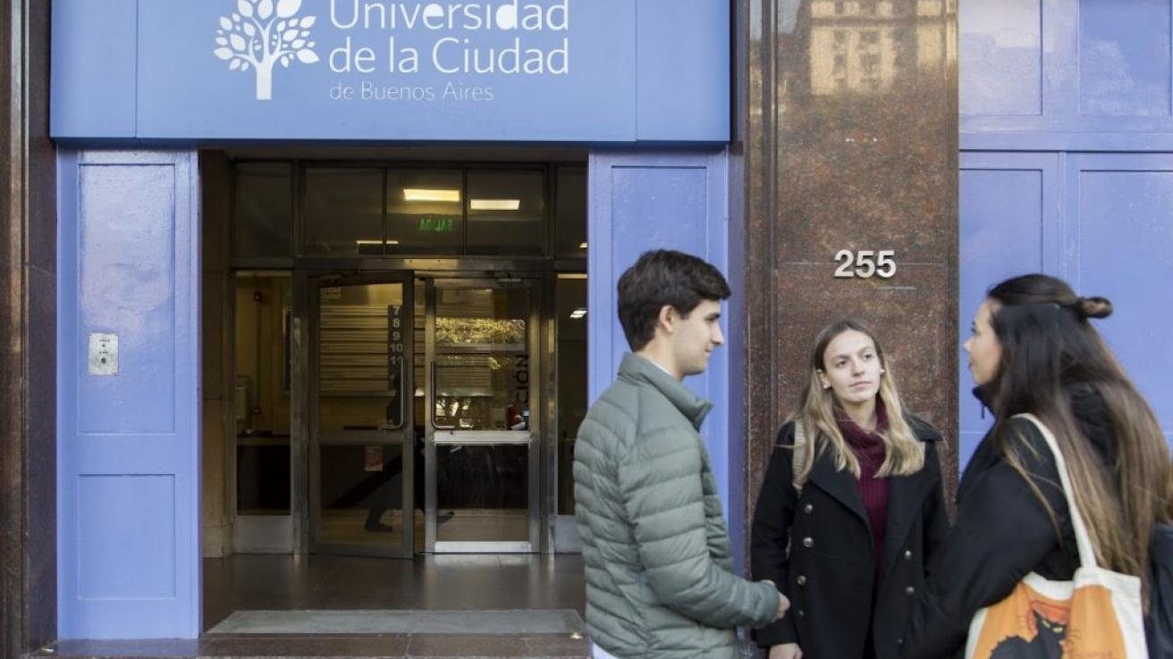 Se renovó el acuerdo para que los docentes puedan homologar equivalencias en la Universidad de la Ciudad