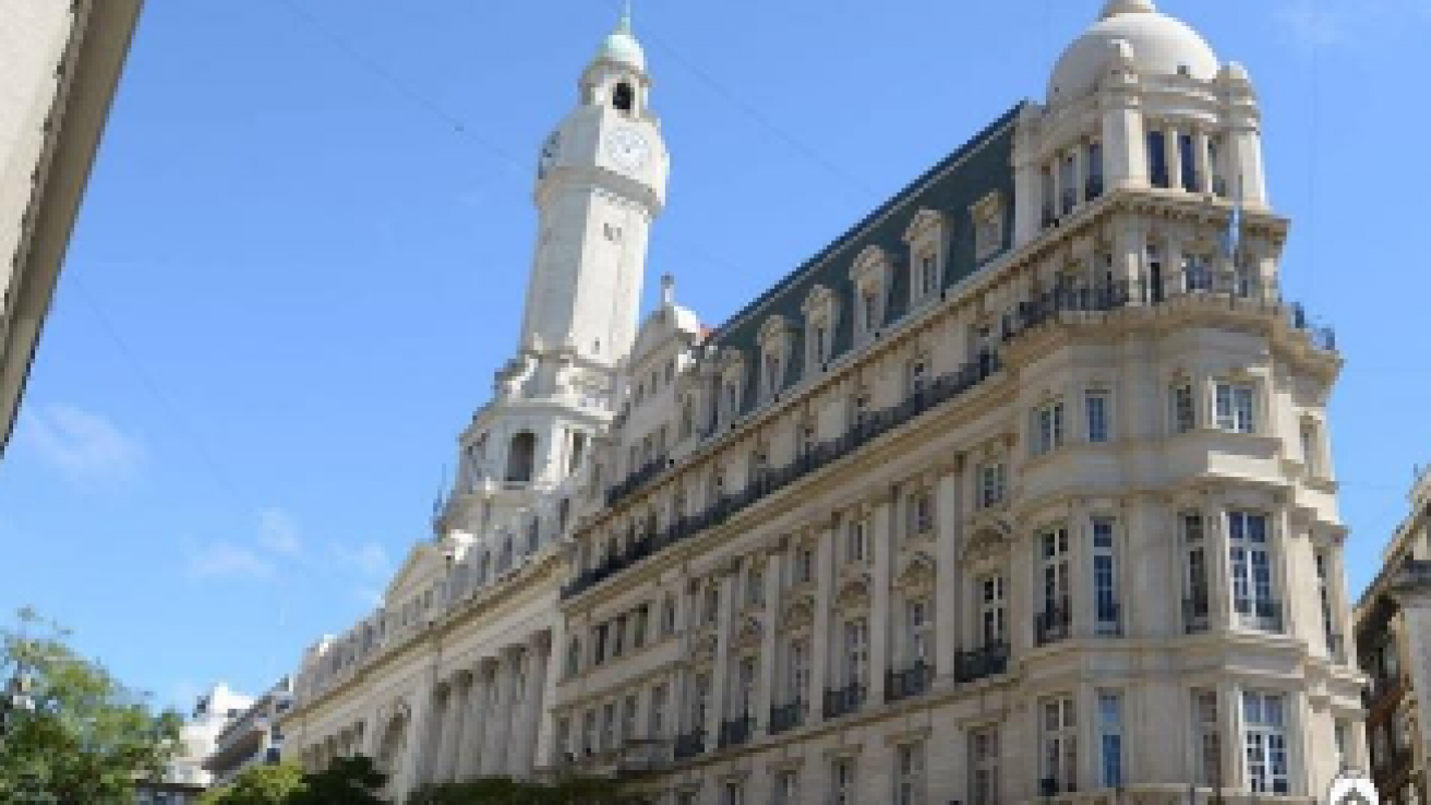 Convocatoria a audiencia pública