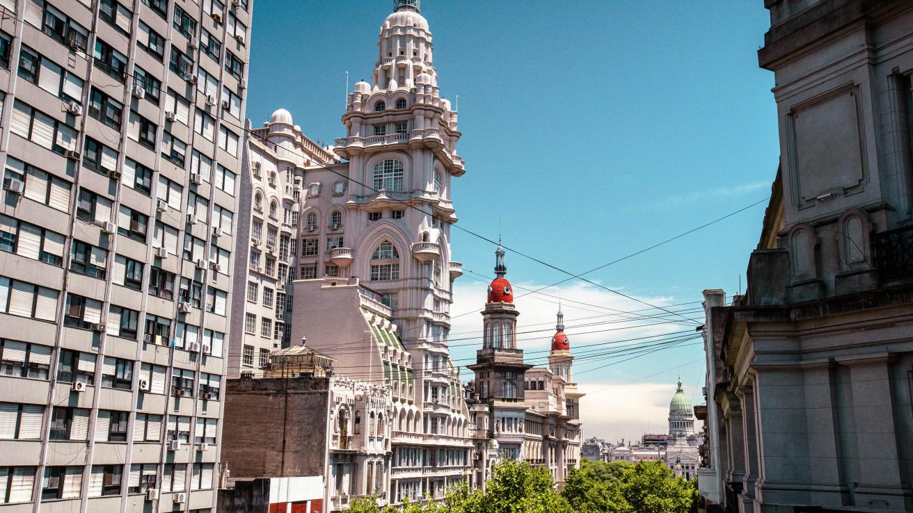 Vista general Av. de Mayo